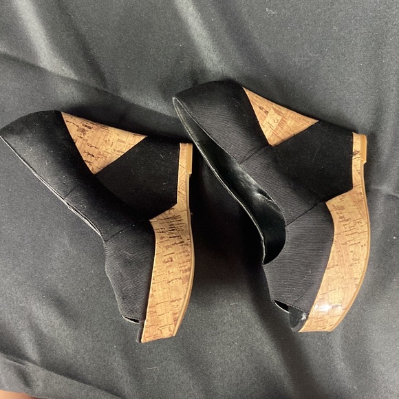 MOSSIMO Target Black Platform Cork Wedge Heel Peep toe (1288) - Picture 3 of 6